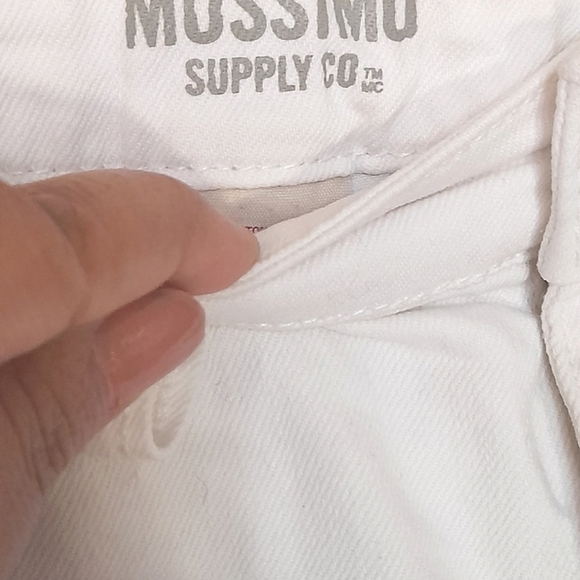 🎊3 FOR $10 MOSSIMO  WOMENS WHITE SHORT SHORTS SIZE 5 - Picture 4 of 9